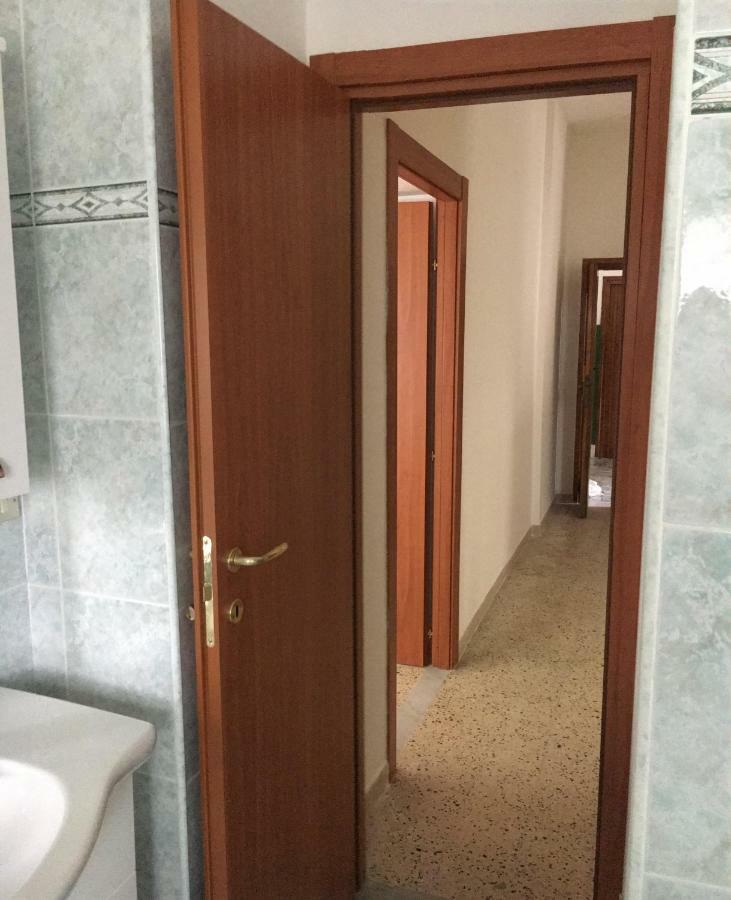 Mela Verde Минтурно Екстериор снимка