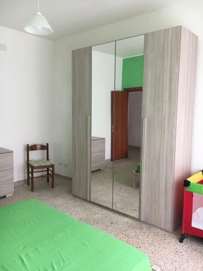 Mela Verde Минтурно Екстериор снимка