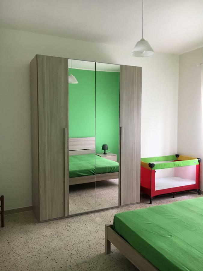 Mela Verde Минтурно Екстериор снимка